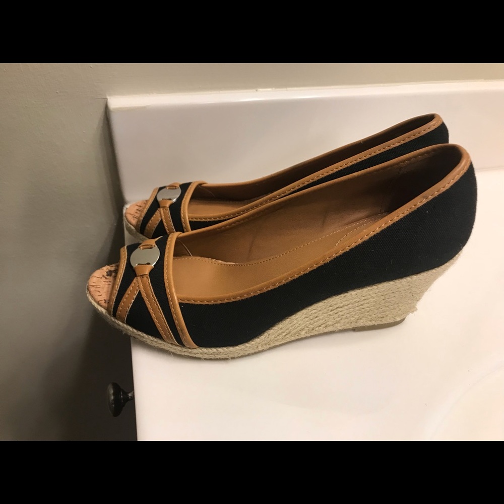 WEDGES - Picture 3 of 5